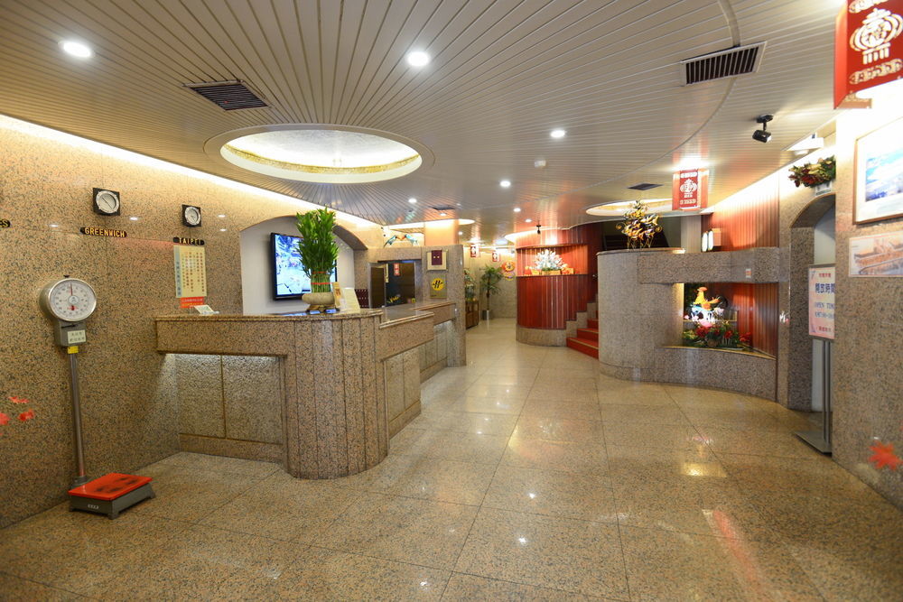 Hua Guo Hotel Keelung Esterno foto